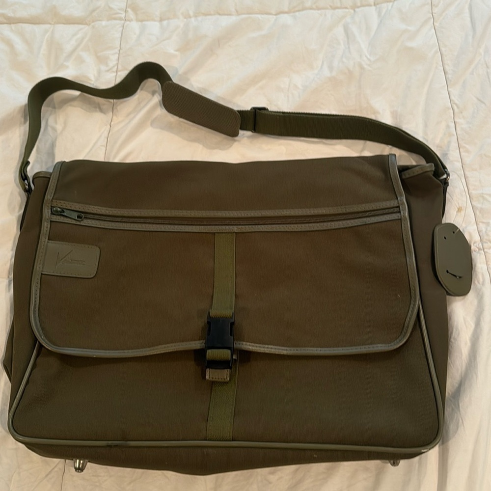 Ventura military green bag. Great for computer